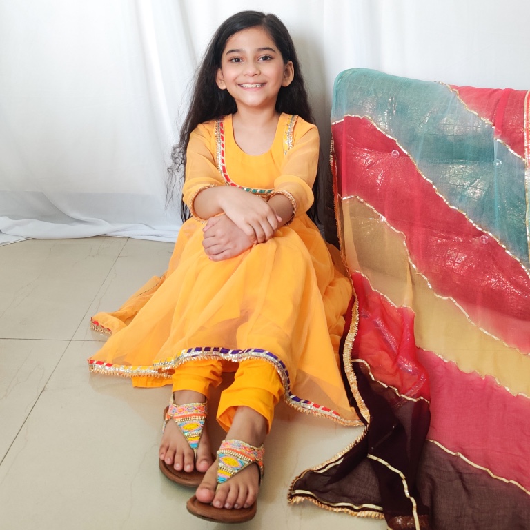 Georgette fabric suit - Image 2