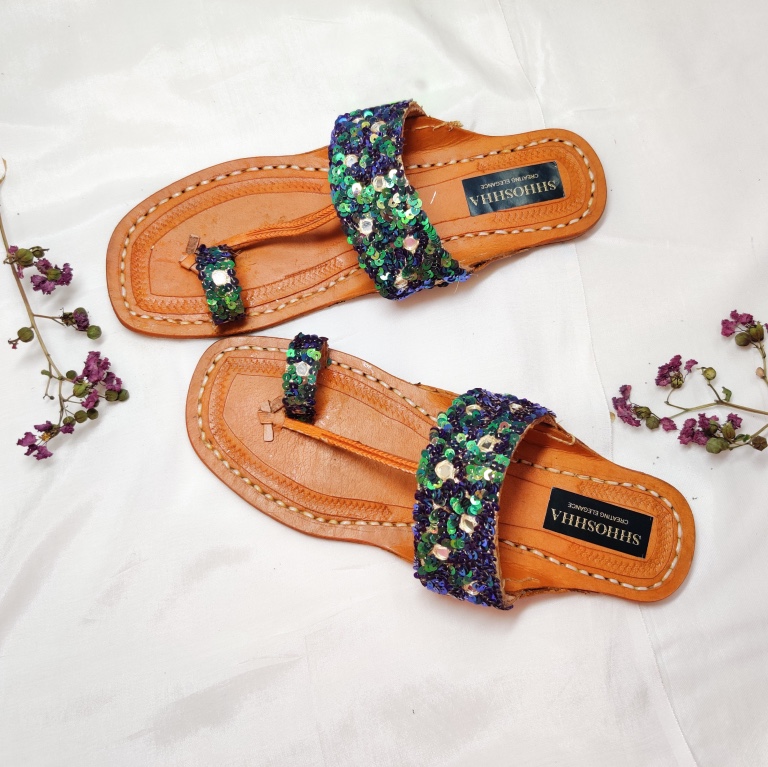 PG-SQ-FW SEQUIN EMBELLISHED KOLHAS - Image 5