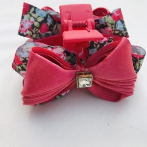 Pink Bow Hair Clutcher